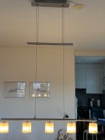 Moderne Deckenlampe mit 5 Leuchten, gut erhalten.