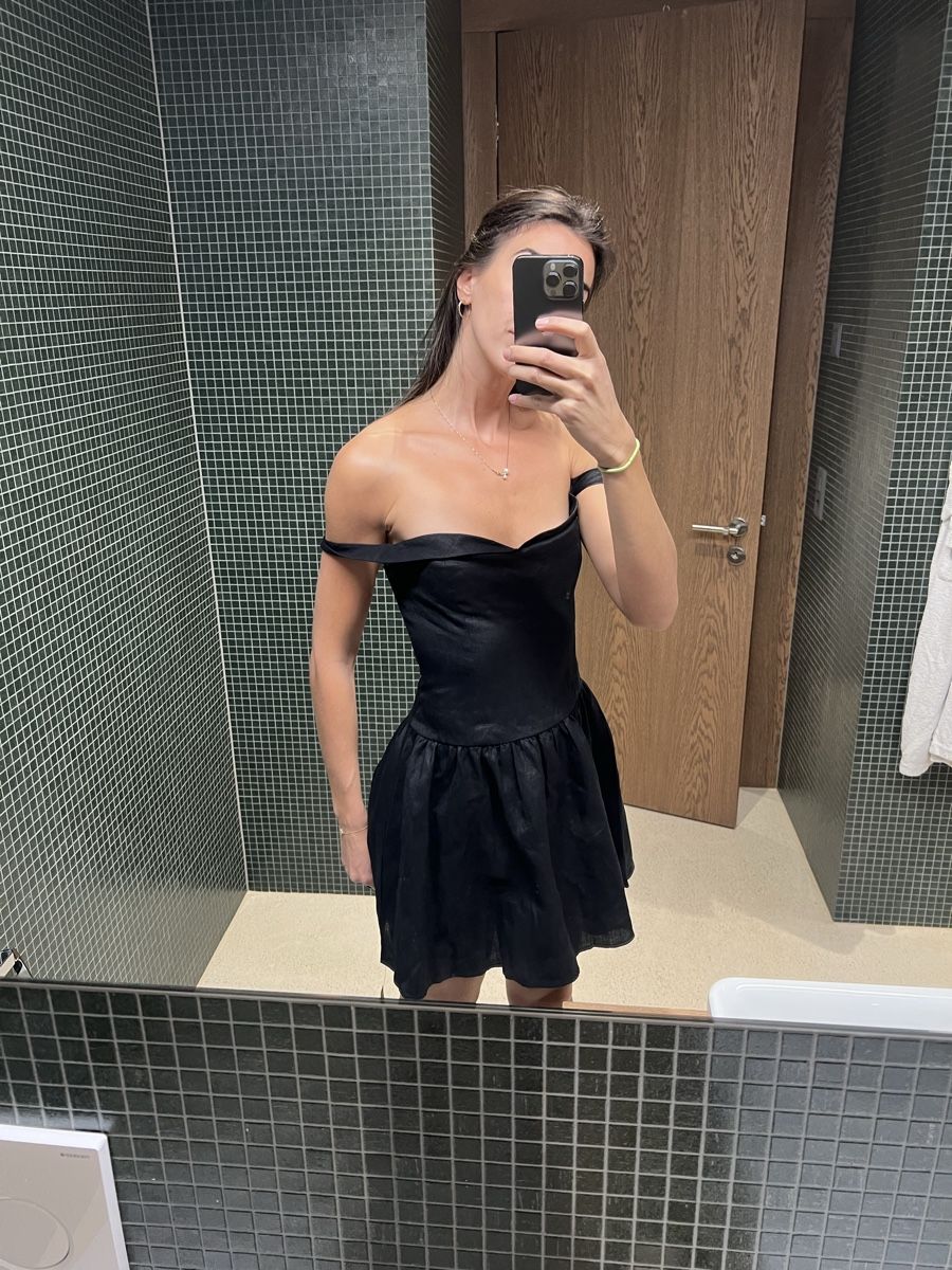 Reformation Kleider: Reformation Kleid – Neu und originalverpackt aus Zürich von dbdbdb