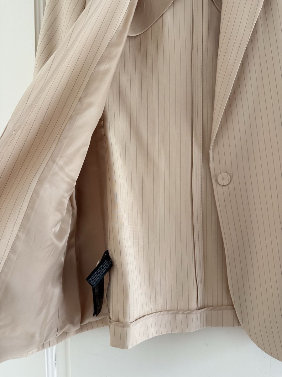 Mango Vestes: Mango beige pinstripe blazer – Neuf (Voir description) à Corsier-sur-Vevey par Kristina.Nova 2