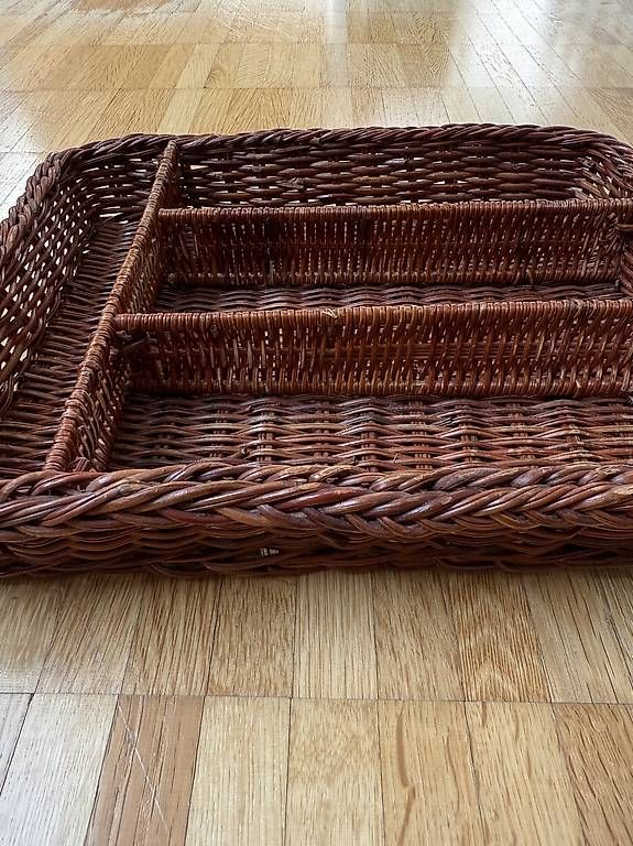Sonstiges für Haushalt & Wohnen: Rattan Besteckkorb / Besteckfach geflochten – Gebraucht aus Pfäffikon ZH von pez_878m 2