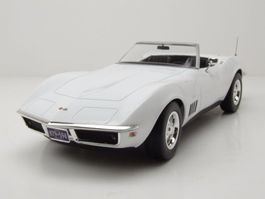 Chevrolet Corvette C3 Convertible 1969 weiss  1:18 von NOREV