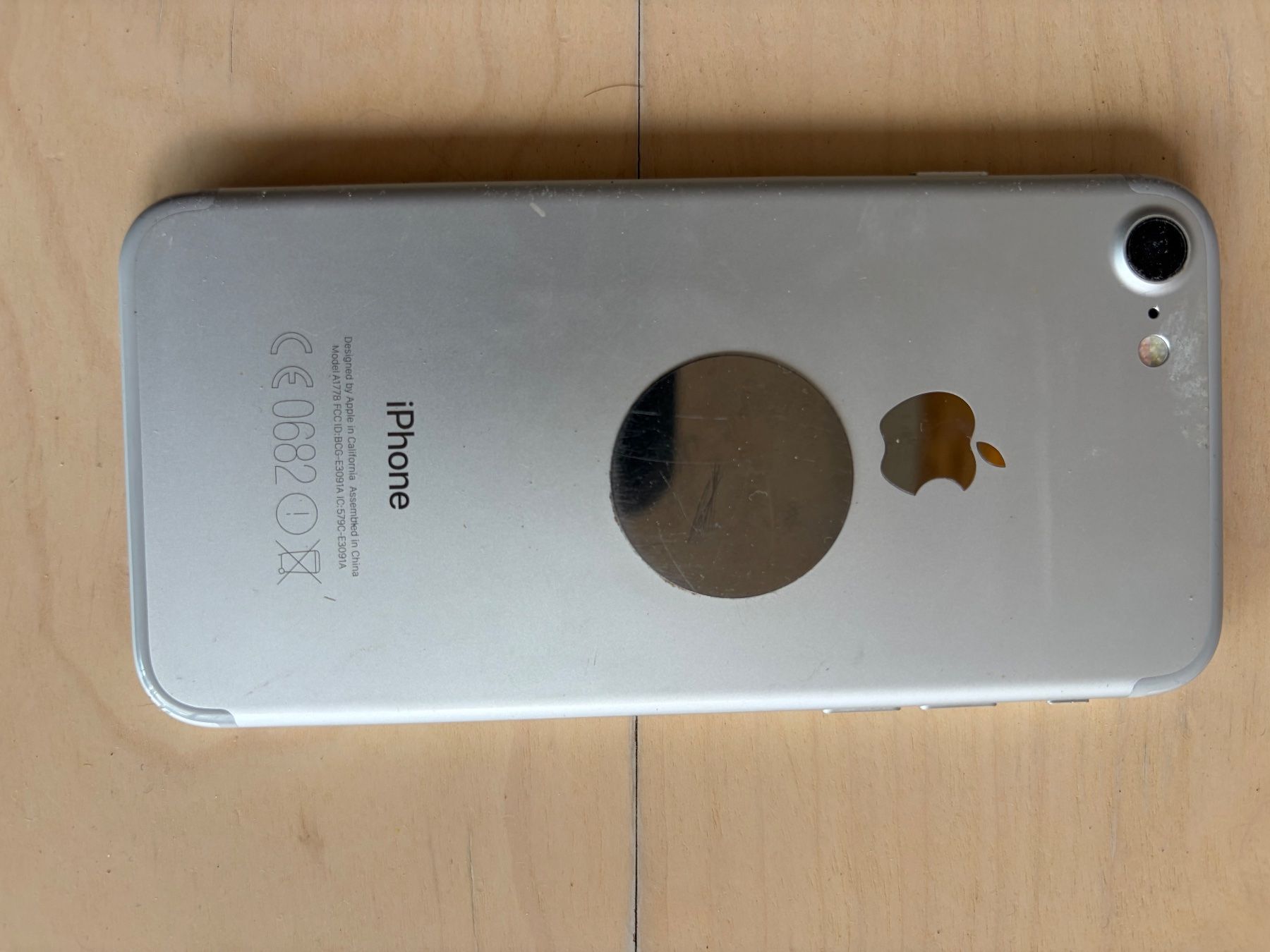 Apple Telefoni cellulari / Smartphones: iPhone 7 – Difettoso da Flims Waldhaus venduto da LaHa7018 1
