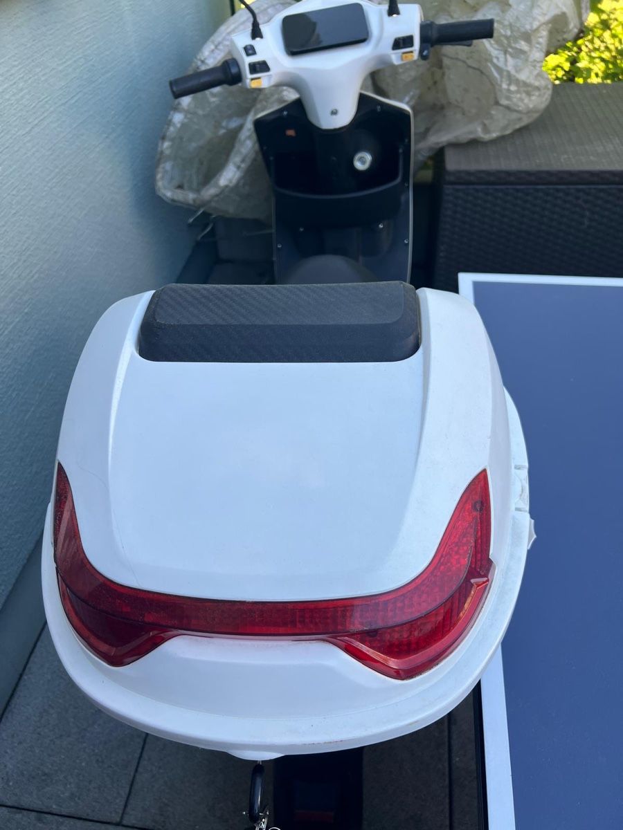 Elektromobile: E-City-Roller – Gebraucht aus Steinhausen von den_9rkv 8