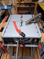 Bosch Advanced Table Cut 52 - die kleinste Tisch-Kettensäge