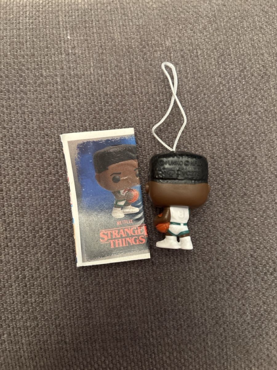 Funko Statuette: Kinder Joy Stranger Things Funko Pop Lucas – Nuovo e nell'imballaggio originale da Basel venduto da Mig_Sil04 1