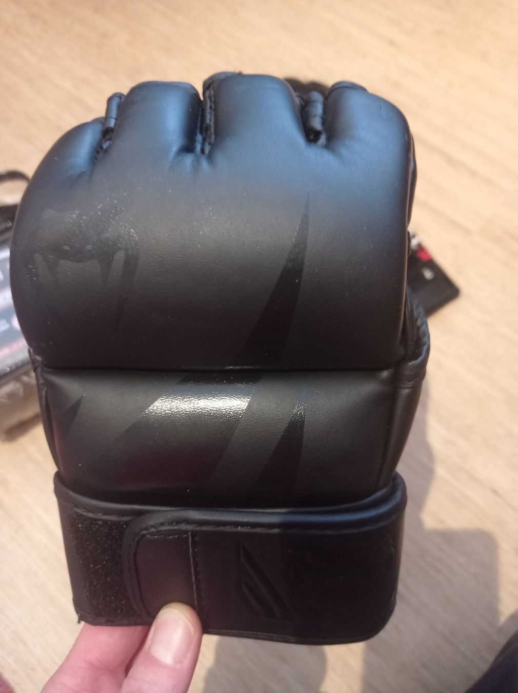 Guanti & manicotti: MMA Handschuhe Venum Grösse M + K-Tec GRATIS – Nuovo (secondo la descrizione) da Jona venduto da fam_hzv2 2