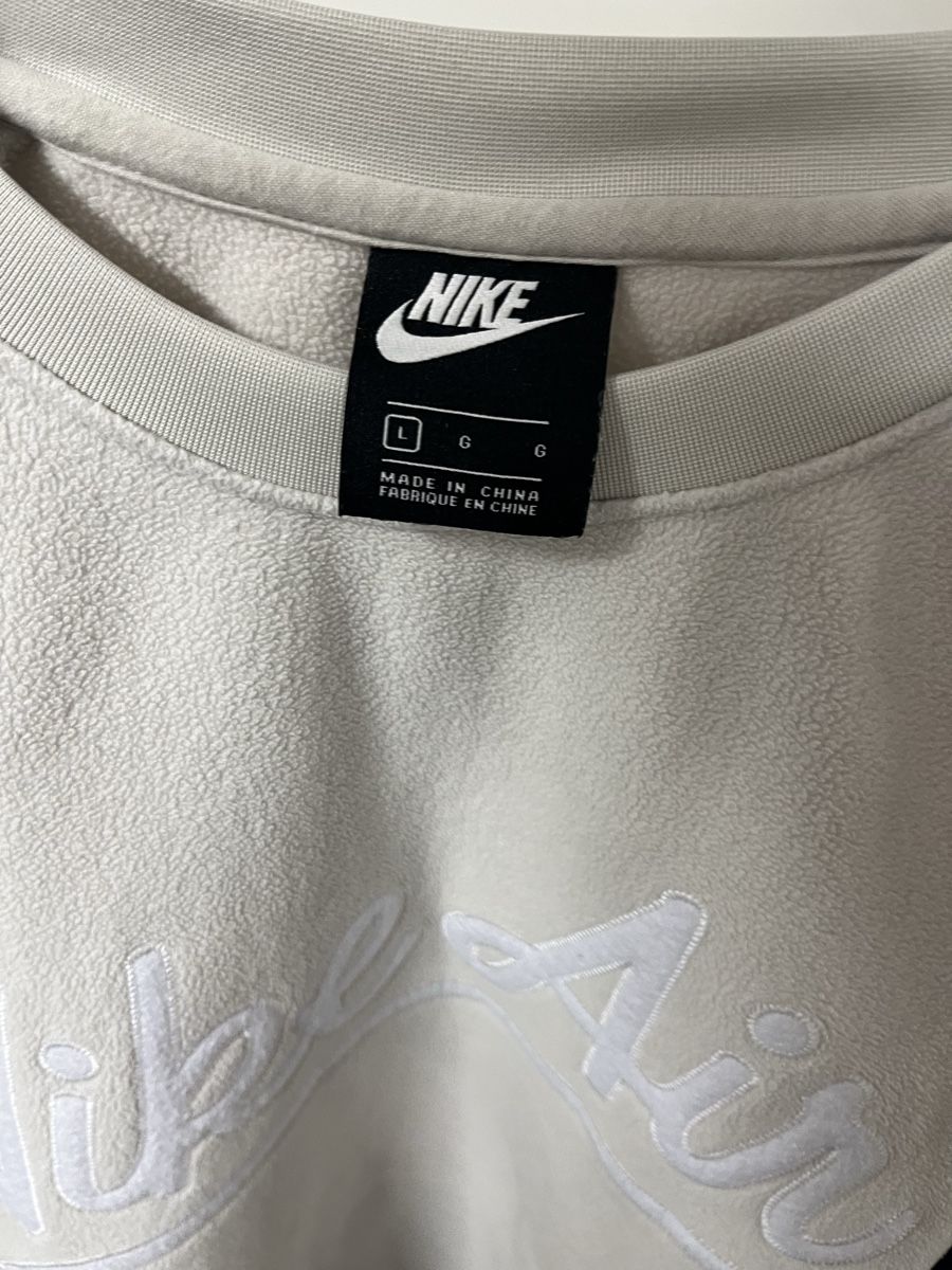 Nike Maglioni & Felpe: Nike Air Pulli – Usato da Spreitenbach venduto da Mimigv 2