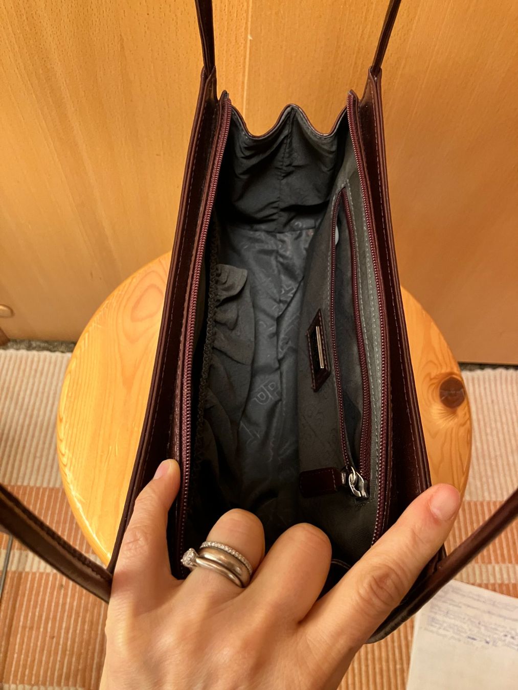Picard Taschen: Handtasche, Piccard, Glattleder, dunkelrot – Gebraucht aus Zürich von ancillaschmidhauser 5