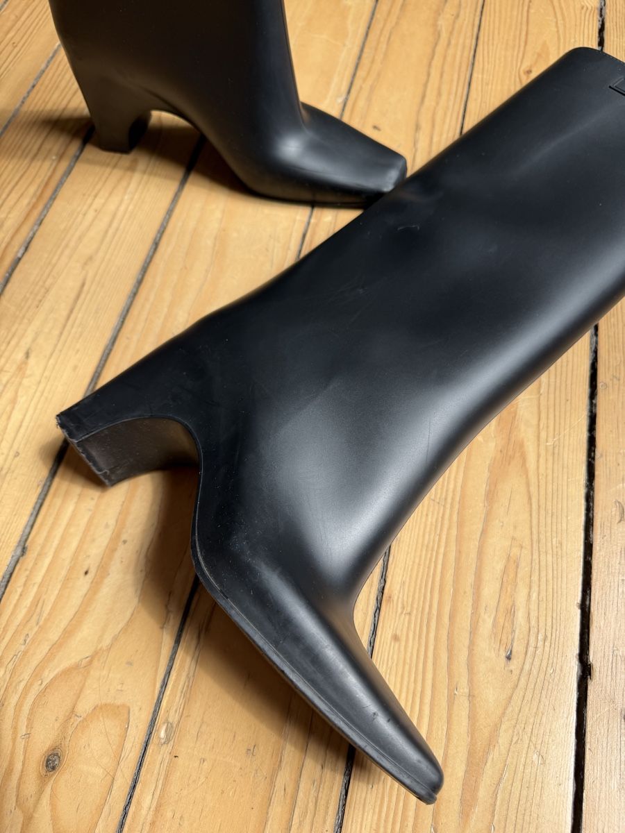 Damenschuhe: Coperni Rubber Boots – Gebraucht aus Zürich von Romjana 2