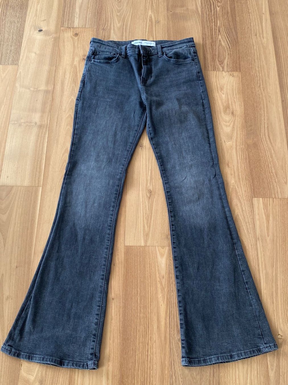 Bershka Jeans: Jeans, Bershka, Gr. 36 – Usato da Biberstein venduto da Miana2