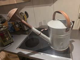 Giesskanne Metall 8 Liter  gebraucht und dicht