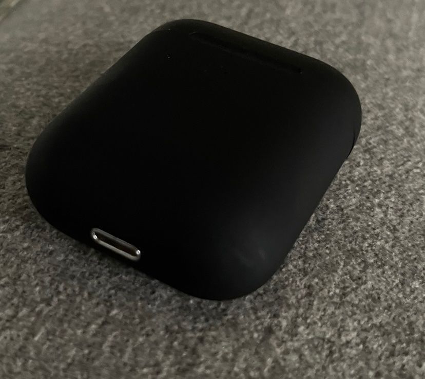 Casques audio: BlackPods Bluetooth Kopfhörer – Neuf (Voir description) à Maienfeld par Selina_1919 2