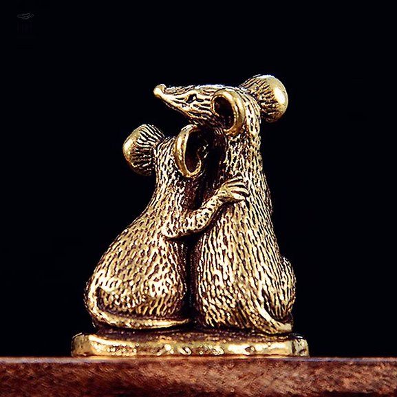 Statuette: "Süsse Mäuse" Miniatur Messingfigur 2.9 x 3.7 cm, Portofrei! – Nuovo e nell'imballaggio originale da Altenrhein venduto da Solina 2