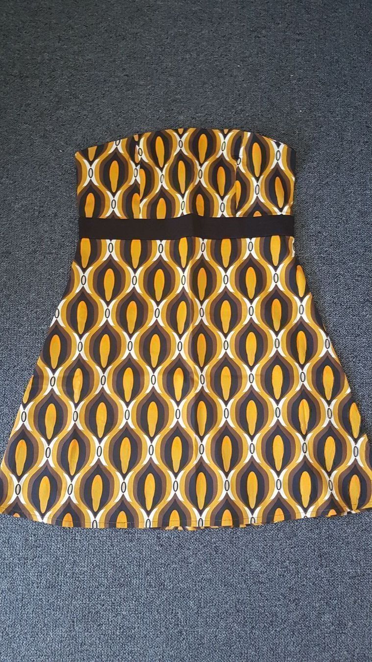 Kleider: Festkleid / Cocktailkleid / Kleid – Neu (gemäss Beschreibung) aus Schöfflisdorf von CrRG21