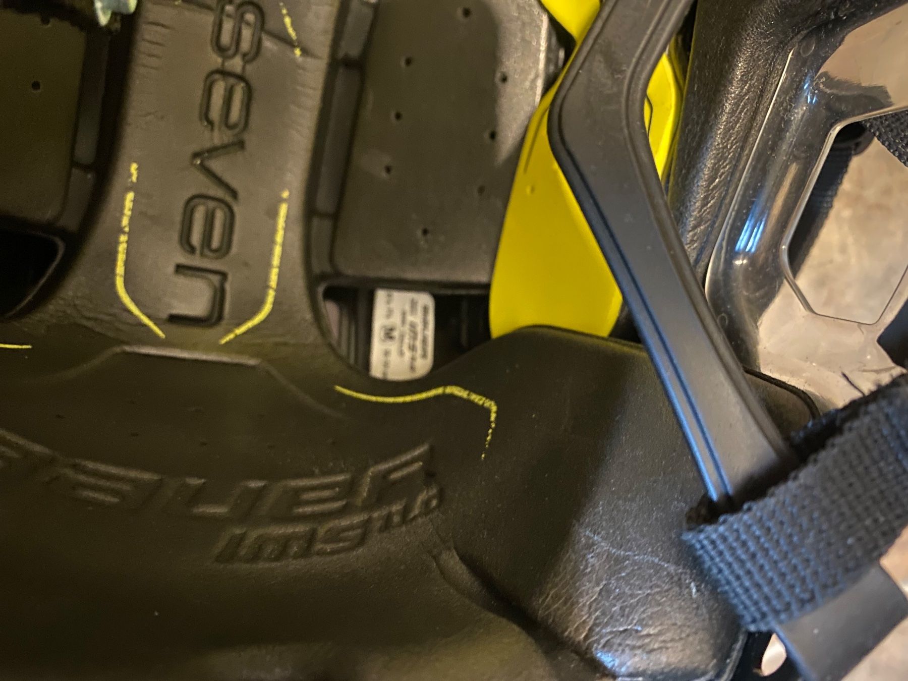Bauer Helme: Bauer Eishockeyhelm mit Visier – Gebraucht aus Hägglingen von Andi616 3