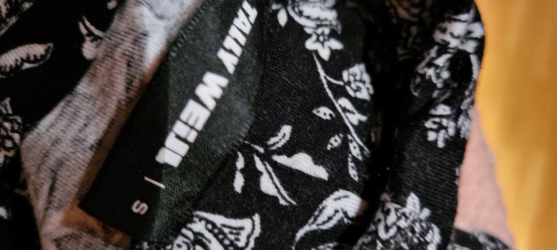 Maglioni & Felpe: Pulli und Shirt mit Kragen – Usato da Ferden venduto da jemyce 4