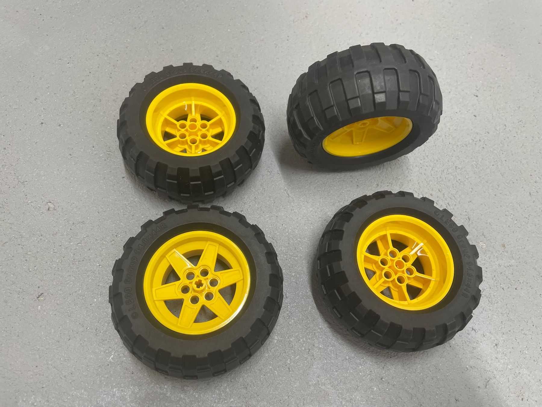 Lego Kit di costruzioni: Lego Technic - Reifen & Felgen – Usato da Salmsach venduto da ram82