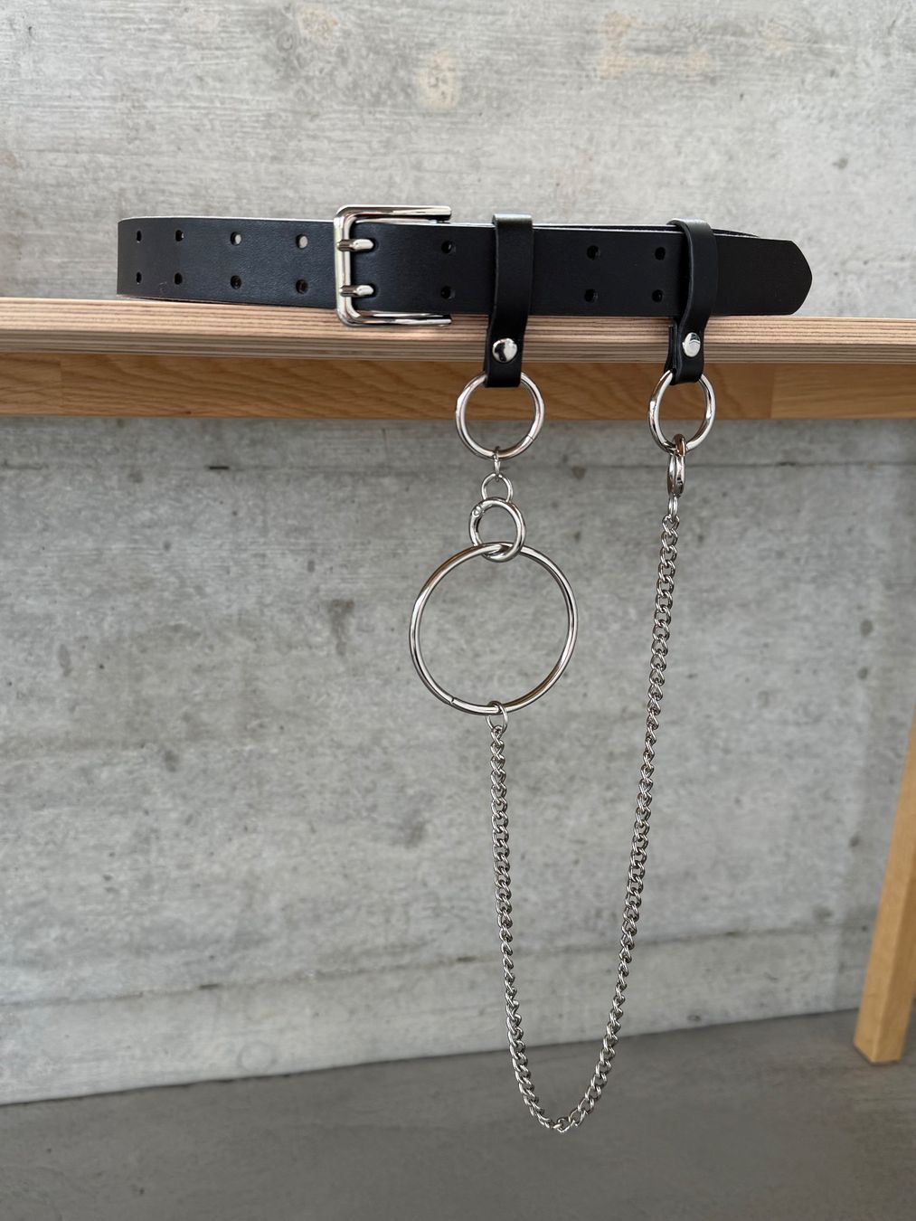 Cinture: Topshop Gürtel – Usato da St-George venduto da alaixee