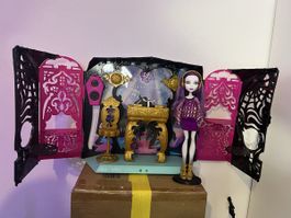 Monster high