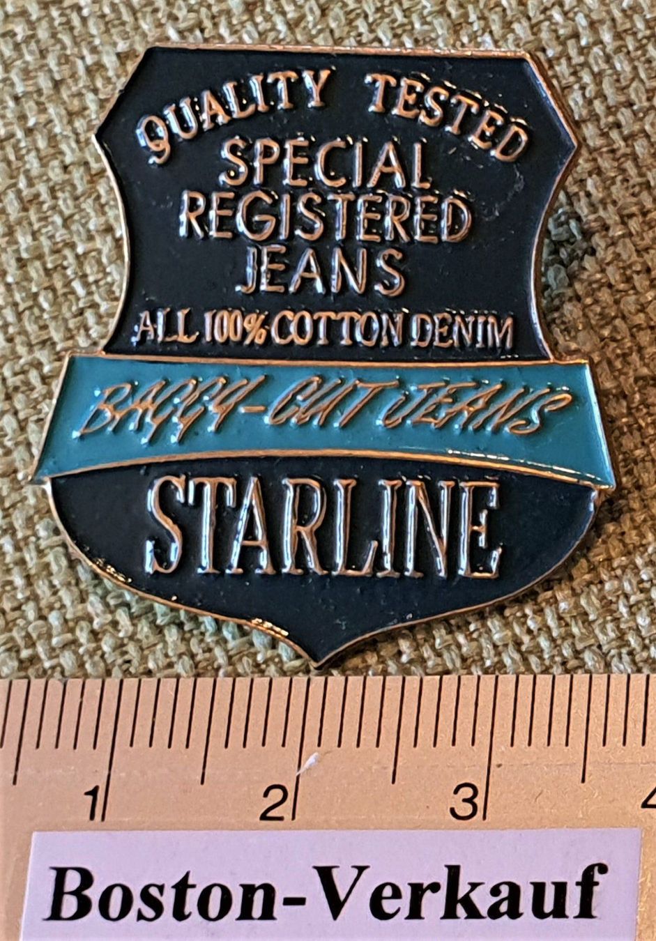 Placchette & Badge: D056 - Pin Starline Special Jeans – Usato da Reinach BL venduto da Boston-Verkauf 1