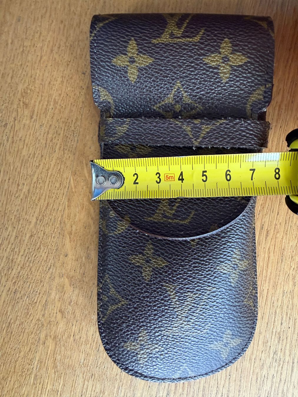Louis Vuitton Altro in  Abbigliamento & Accessori: Louis Vuitton Original Brillenetui Vintage – Usato da Thônex venduto da gio_cd95 7