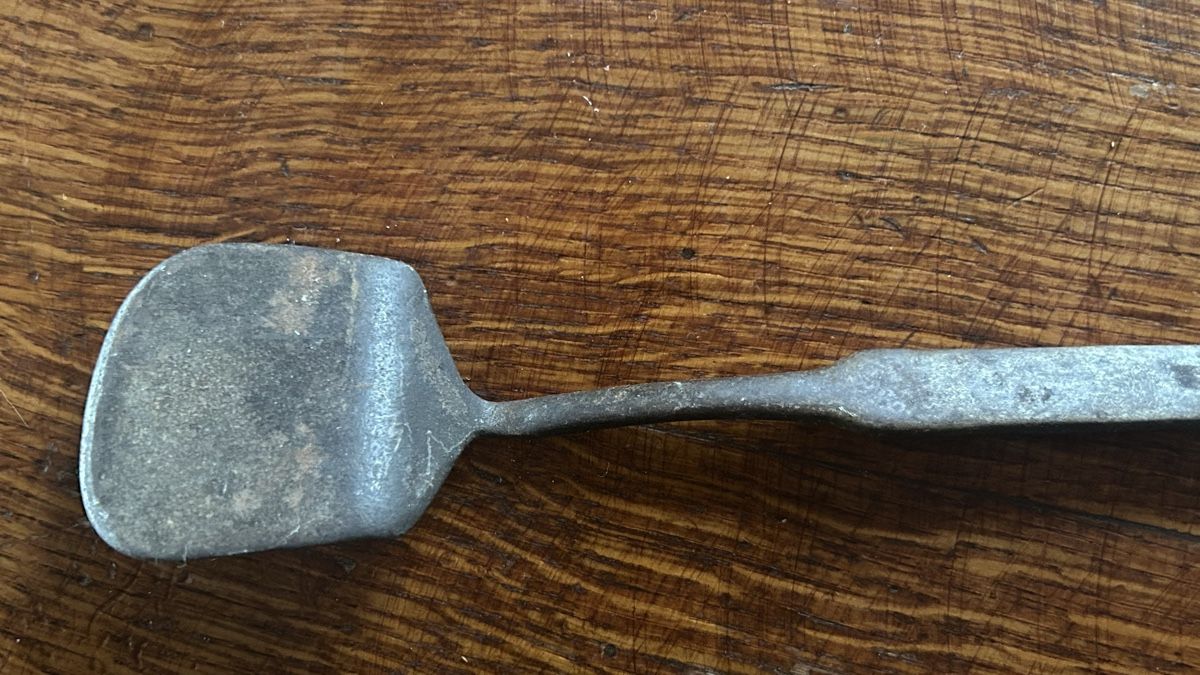 Elettrodomestici da cucina: Antikes Küchengerät, Pfannenwender – Usato da Riedholz venduto da Frettchen63 3