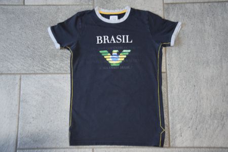 T-shirt Armani Junior gr. 12 J (152) - Brasil