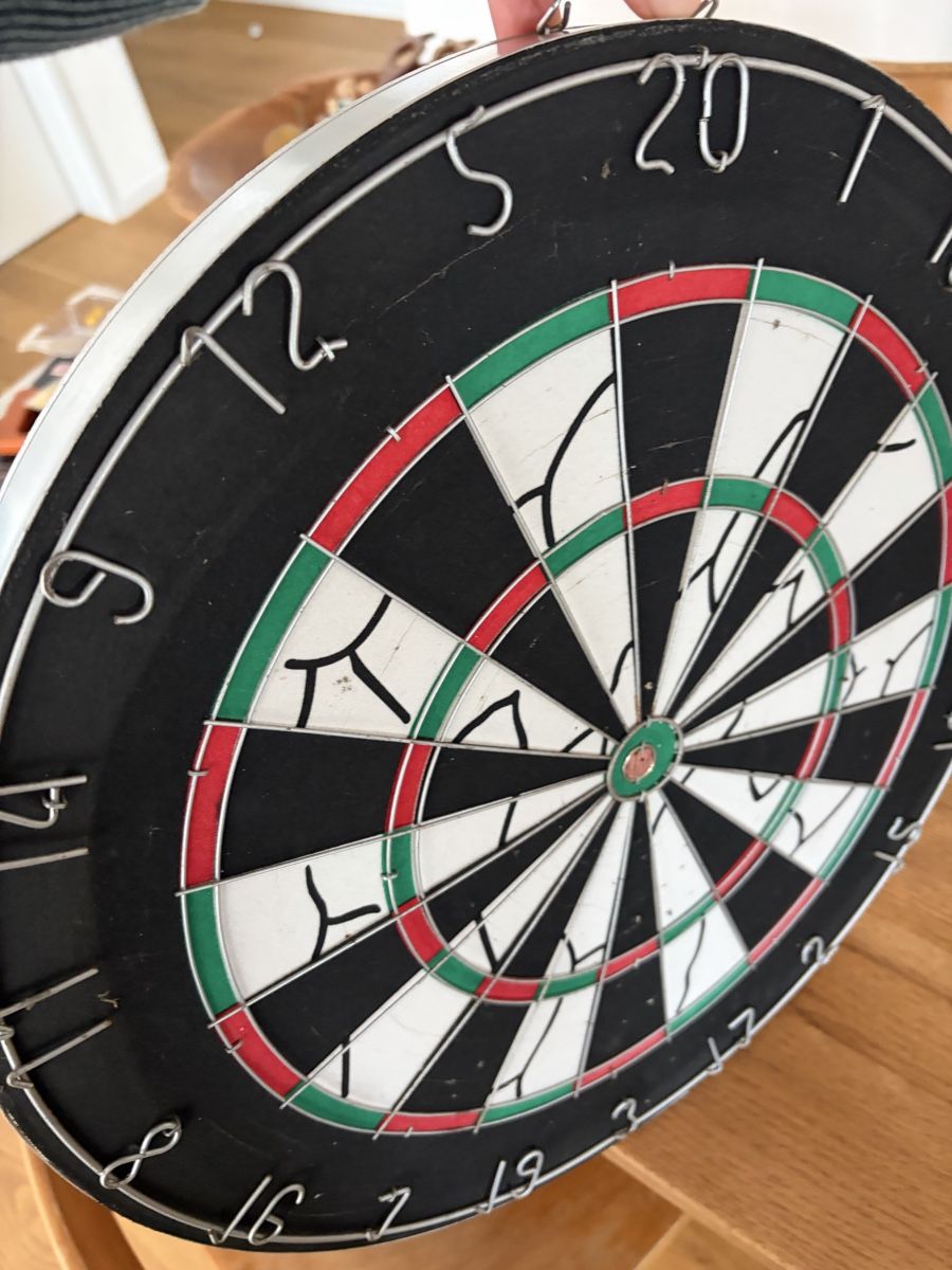 Freccette: Dartscheibe 2-seitig, mit Pfeilen – Usato da Birmensdorf ZH venduto da Ndee_78 1