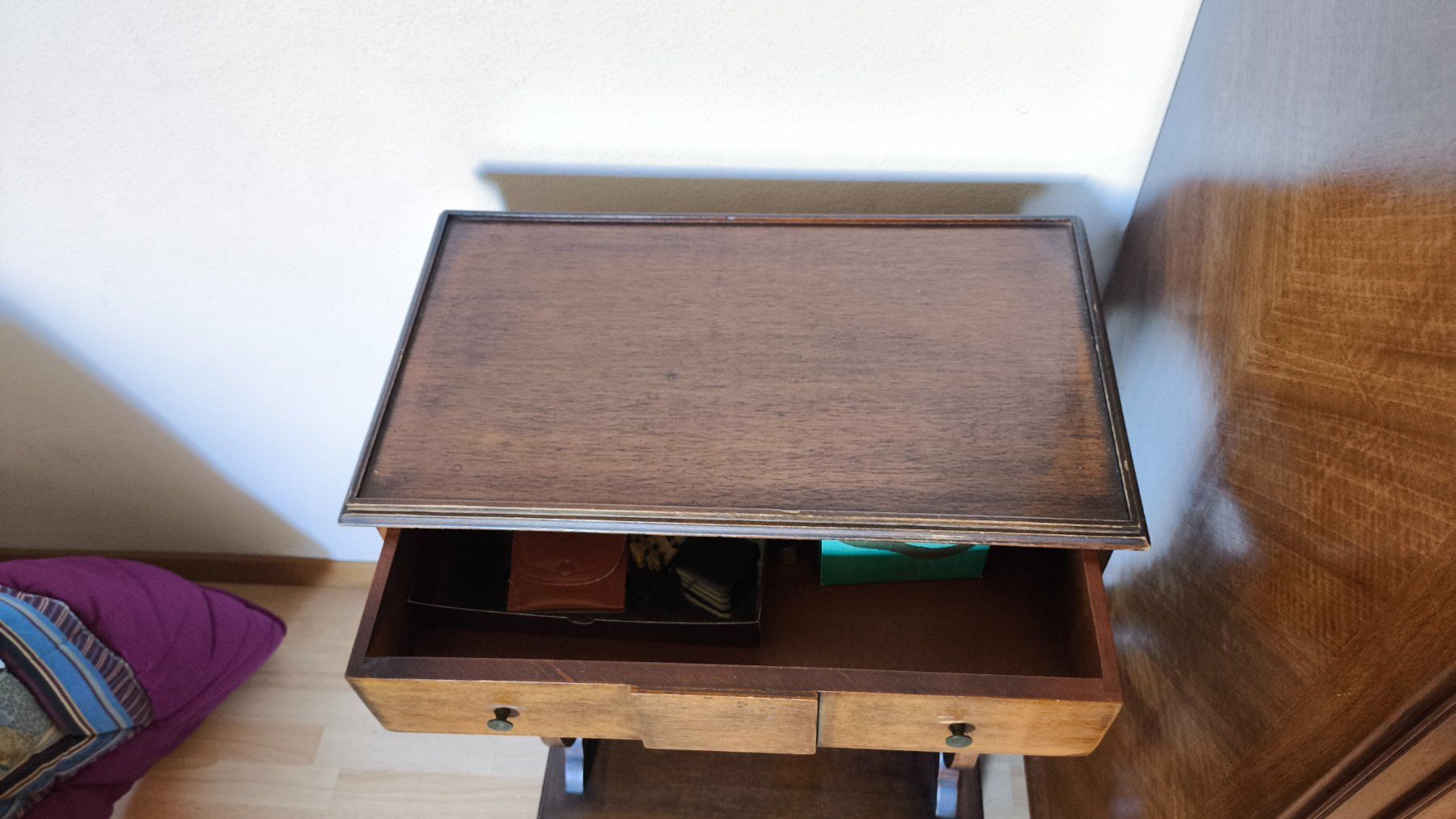 Comodini: Petite table de chevet – Usato da Porrentruy venduto da NGiorda 2