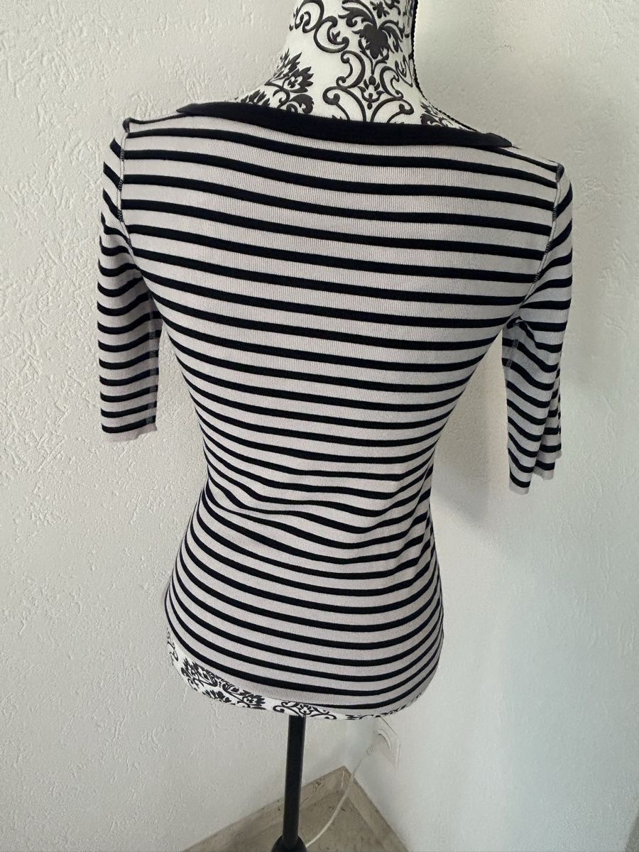 Marc Cain T-shirt: Maglietta Marccain taglia 36 – Nuovo (secondo la descrizione) da Locarno venduto da Matic04 2