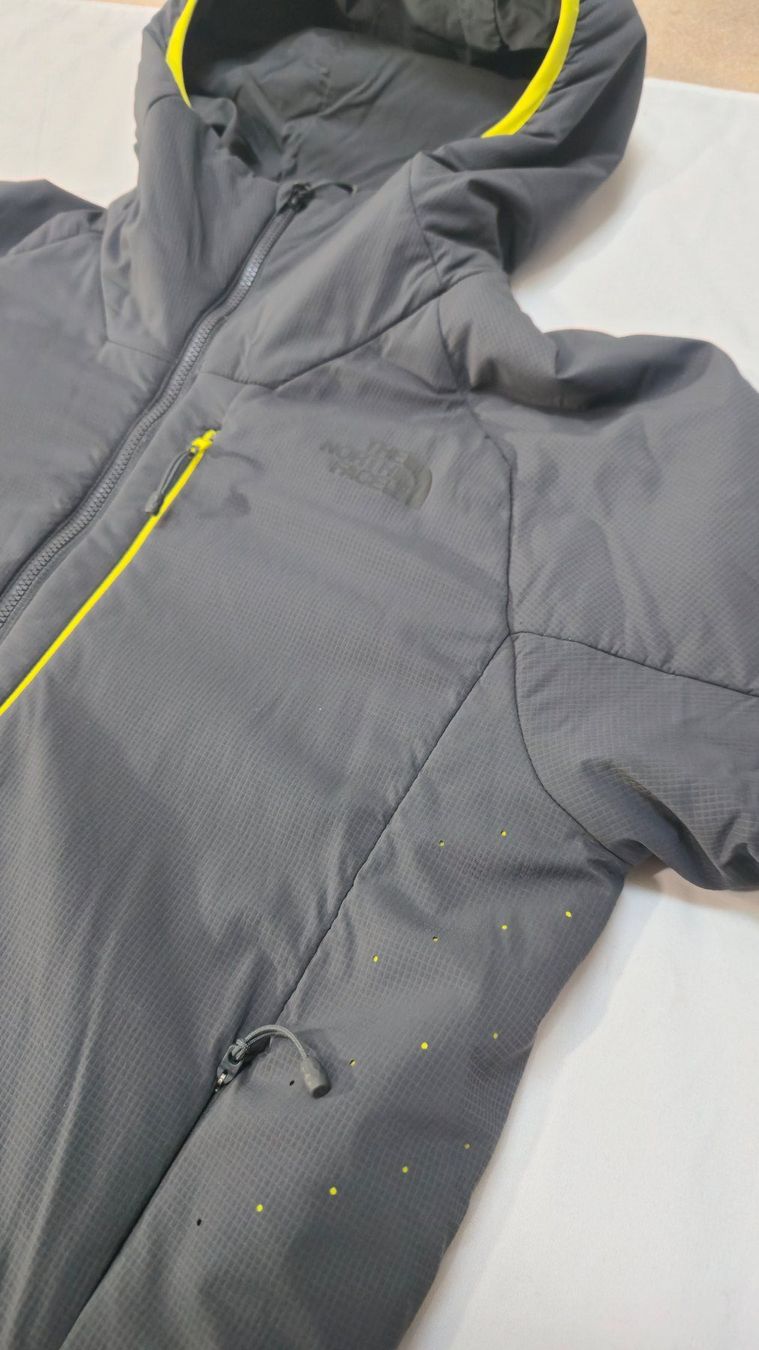 North Face Giacche: The North Face "Ventrix" Jacke Gr. M – Nuovo (secondo la descrizione) da Löhningen venduto da Sanmyk 5