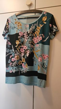 Maglietta a fiori tg.S/M