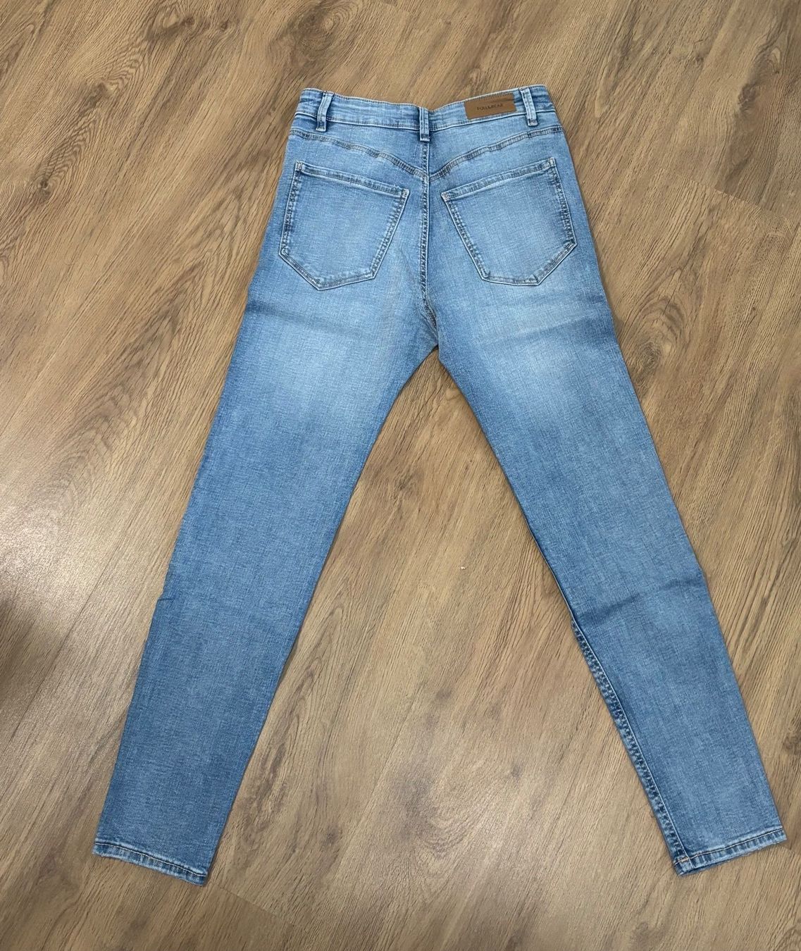 Pull&Bear Jeans: Jeans Pull and Bear - Gr. 36 - neuwertig – Nuovo (secondo la descrizione) da Brügg BE venduto da doppelsalchow 3
