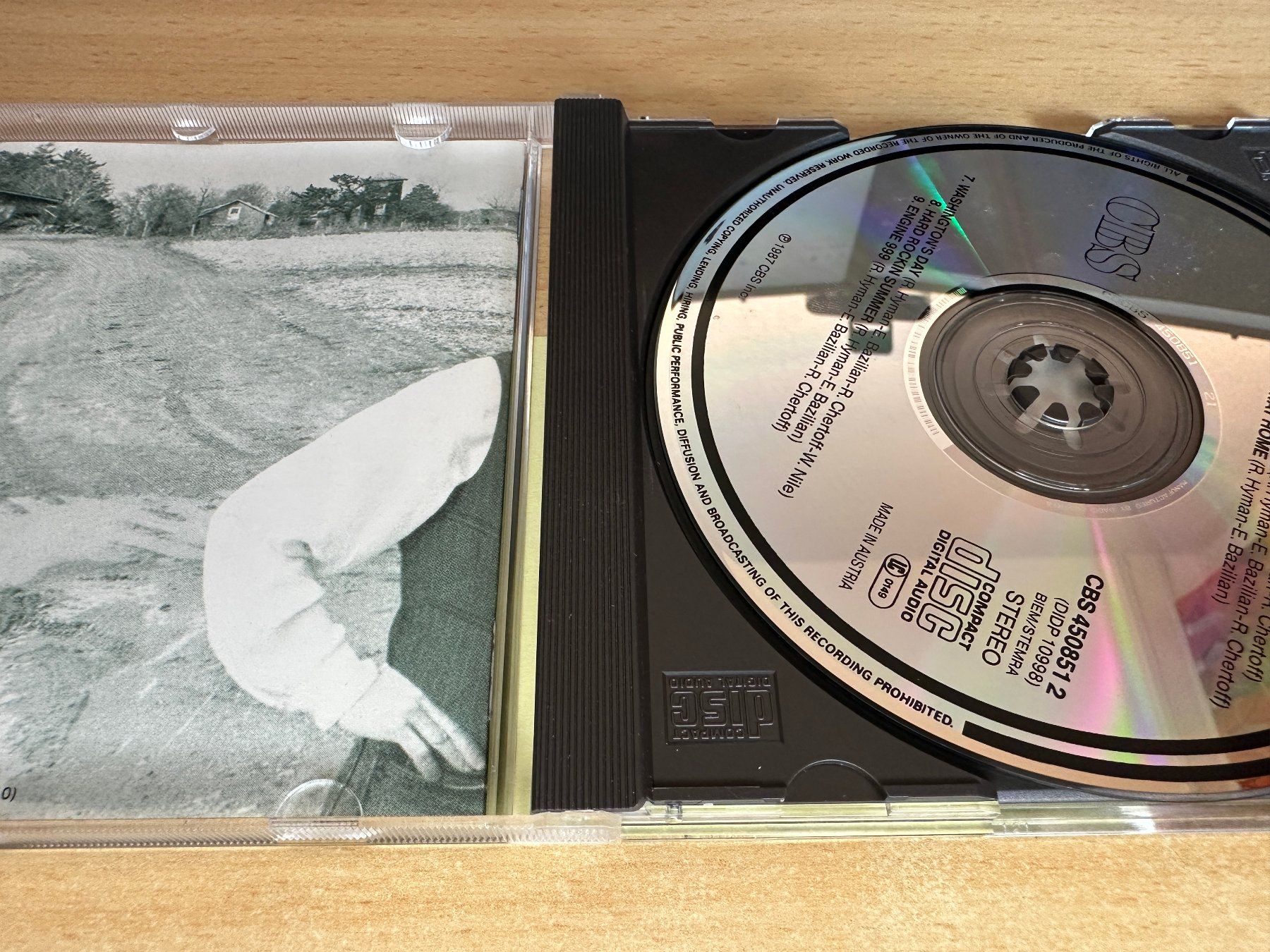 CD: Hooters – One Way Home – Usato da Rikon im Tösstal venduto da Alpenmutz 2