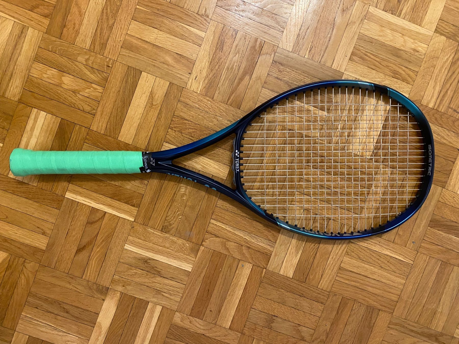 Raquettes: Yonex Ezone 98 Sky Blue – D'occasion à Meyrin par nic_hrj6