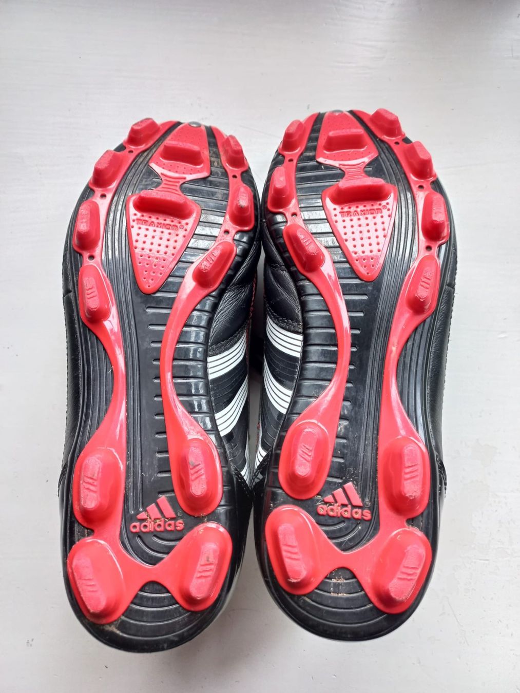 Adidas Herrenschuhe: Adidas Predator - Fussballschuhe – Neu (gemäss Beschreibung) aus Beckenried von Wmarcie 3