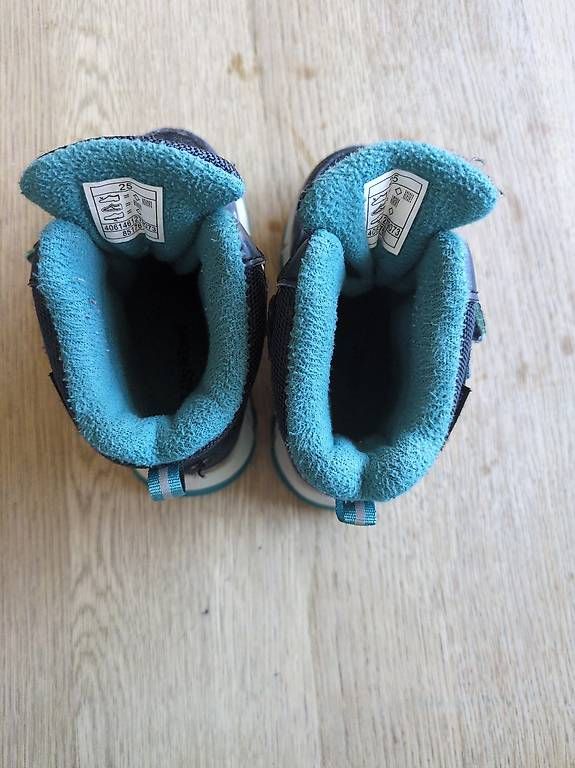 Schuhe für Jungen: Winterstiefel Kind – Gebraucht aus Flums von tin_zk28 1
