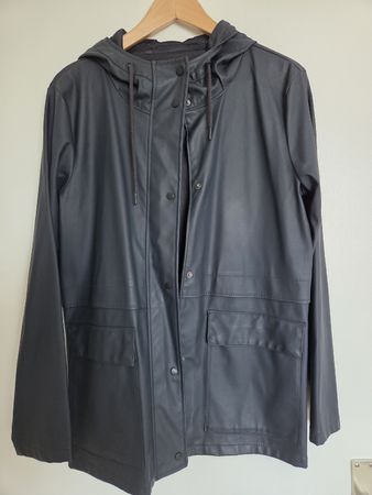 Only Regenjacke, Gr. M, dunkelblau, Top Zustand.