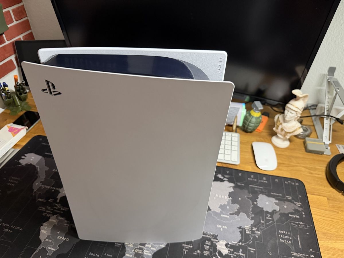 Sony Konsolen: PlayStation 5 Standard Edition zu verkaufen – Gebraucht aus Dällikon von RobertConstantin 2
