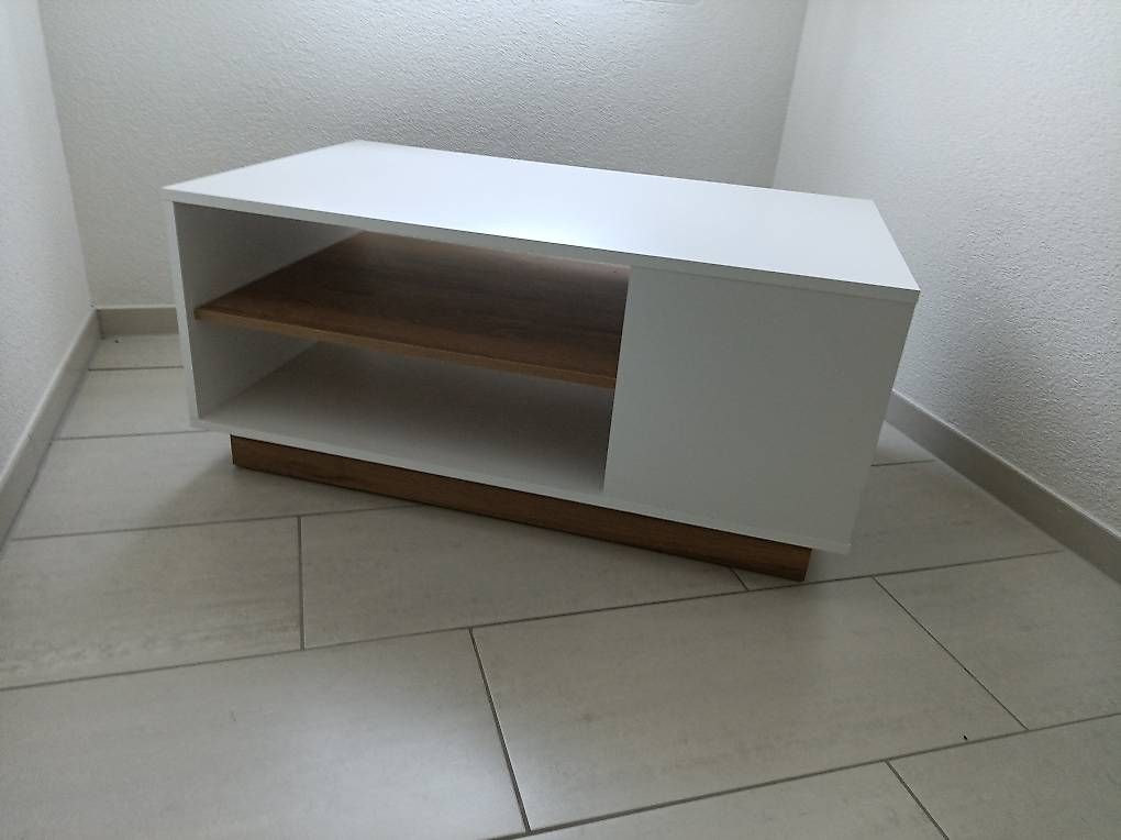 Tavoli: Couchtisch / Sofatisch weiss – Usato da Illnau venduto da steve291097 1