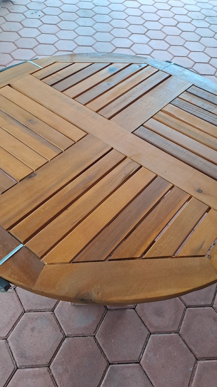 Tables: Gartentischplatte 80cm – Neuf (Voir description) à Etziken par kre_c6vd