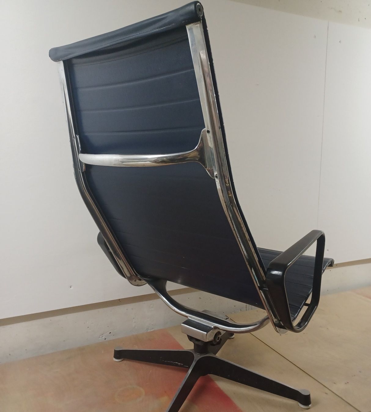 Eames Fauteuils: Eames Sessel – D'occasion à Aarau par smurd01 1