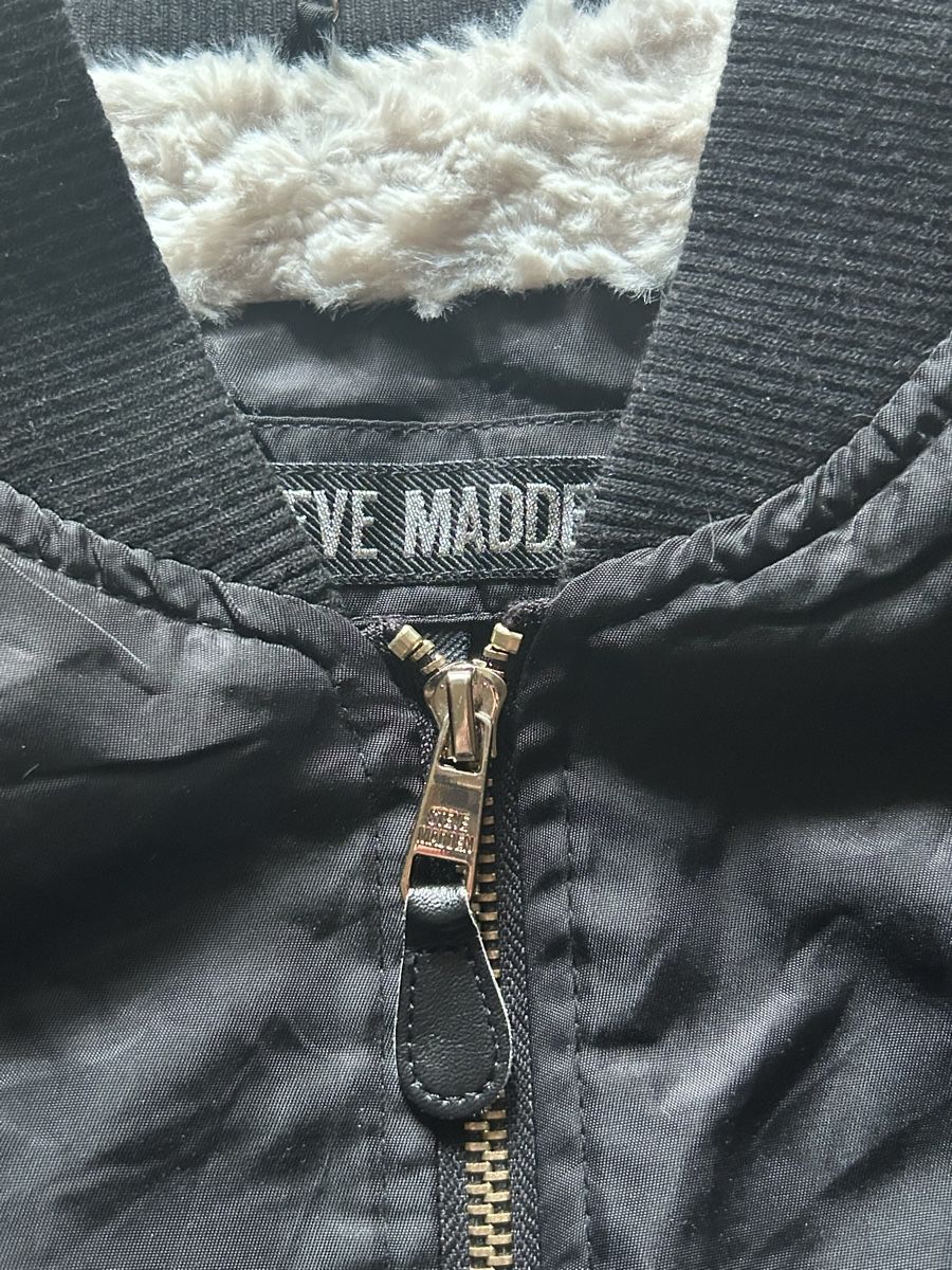 Steve Madden Jacken: Black Steve Madden Bombers – Gebraucht aus Yverdon-les-Bains von Little_M0nster 2