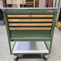 Lista Werkzeugwagen in perfekter Zustand
