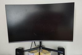Samsung 32 Zoll Curved Gaming Monitor