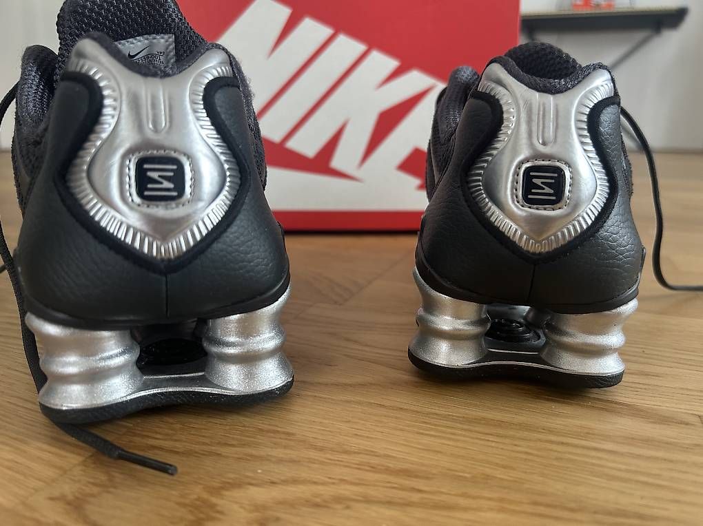 Nike Scarpe da uomo: Nike Shox TL 39 – Usato da Bern venduto da Tan00 2