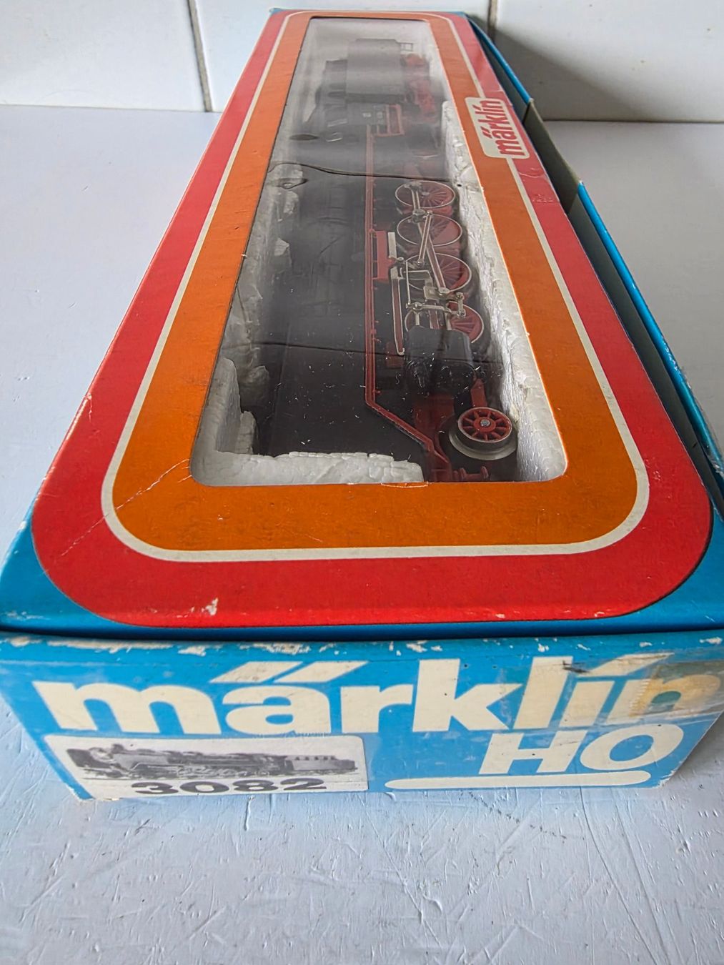 Märklin Modellini di ferrovie: Tenderlok DB BR 41, Lok-Nr. 41 334 – Usato da Seuzach venduto da Loeckeli01 7
