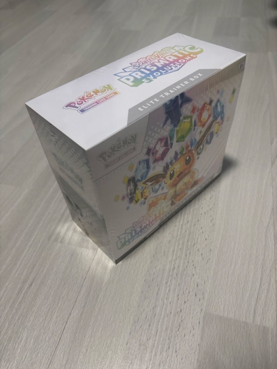 Pokémon Carte collezionabili: Prismatic Evolutions Élite traînée Box ETB 🇺🇸 – Usato da Delémont venduto da mar_7ynr 2