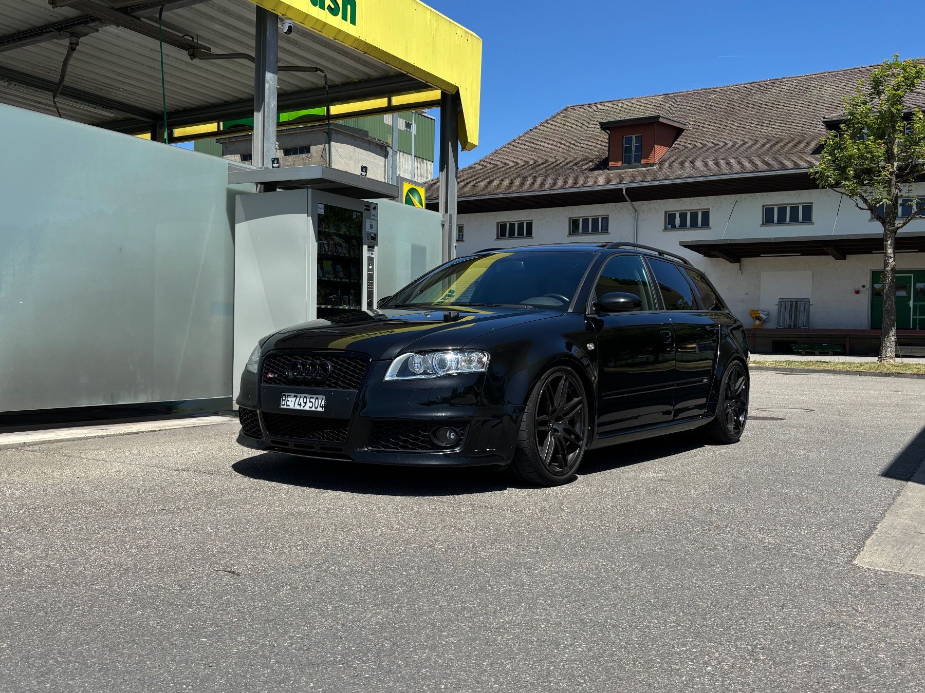 Audi Autos: Audi Rs4 b7 – D'occasion à Bäriswil BE par Moin-Moin