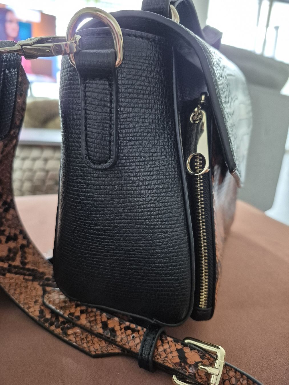 Borse da donna: New vegan leather handbag. Excellent condition! – Nuovo (secondo la descrizione) da Wollerau venduto da Sella55 1